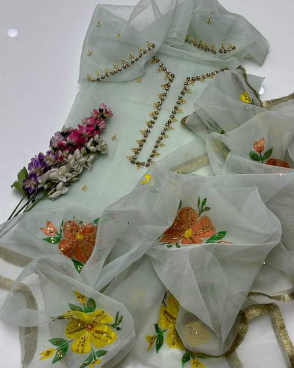 New%20Arrival%20Hand%20Paint%20Emblished%20Organza%20With%20Beats%20Adda%20Work%20Dupatta%20Along%20Qataan%20Silk%20Shirt%20&%20Trouser%203%20Piece%20Dress%20-%20Image%204