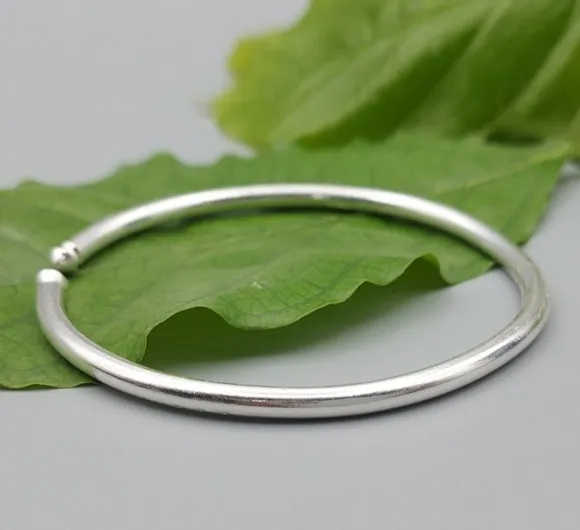 Silver%20Fashion%20Thin%20Kara%20-%20Mens%20Kara%20-%20High%20Quality%20Stainless%20Steel%20thin%20Kara%20-%20Flat%20Thin%20Kara%20For%20Boys%20-%20Image%207