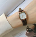 Women's Simple Vintage Watches for Women Dial Wristwatch Leather Strap Wrist Watch High Quality Ladies Casual Bracelet Watches. 