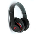 BEATS BLUETOOTH WIRELESS STUDIO 3 HEADPHONE WITH POP UP WINDOW. 