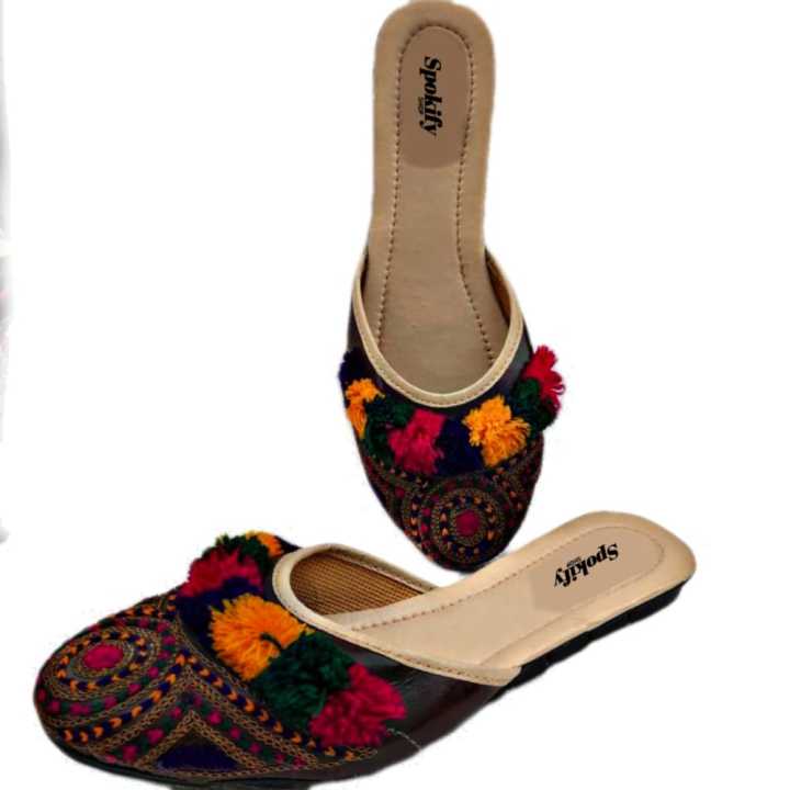 balochi khussa for girls and woman shoes for ladies chappal for girs and  women new syle chappal new design shoes for ladies