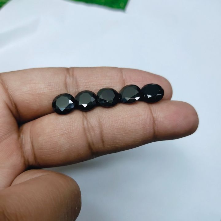 🖤 Black Zircon Gemstone 💎 ≈1.1g (5.50ct ±1ct) | Small–Medium Size | 100 ...