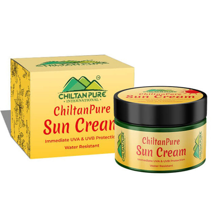 Sun Cream – Never let your skin look dull again, Reduces the risk of skin cancer, Protect the skin from sun burn, limit the area of sunspots – 100% pure organic