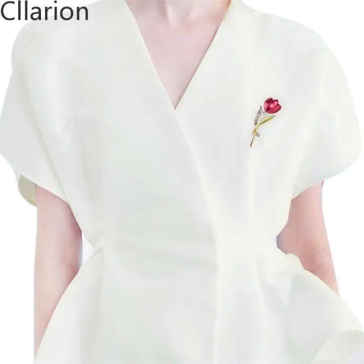 Korean%20version%20of%20European%20and%20American%20fashion%20temperament%20drip%20tulip%20design%20unique%20flower%20diamond%20brooch%20-%20Image%202