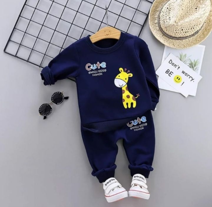 Sweatshirt And Pajama / Trouser For Kids Baby Boys And Baby Girls Imported Comfy Winter Warm Tops Clothes Sets Dresses Outfit