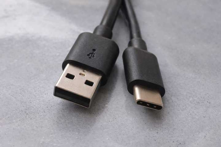 100%25%20original%20branded%20%20USB%20Type%20C%20Cable%20%5B5ft%5D%201.5m%20USB%20C%20To%20USB%20A%202.0%20Fast%20Charging%20&%20Data%20Sync%20Cable%20Black%20-%20Image%202