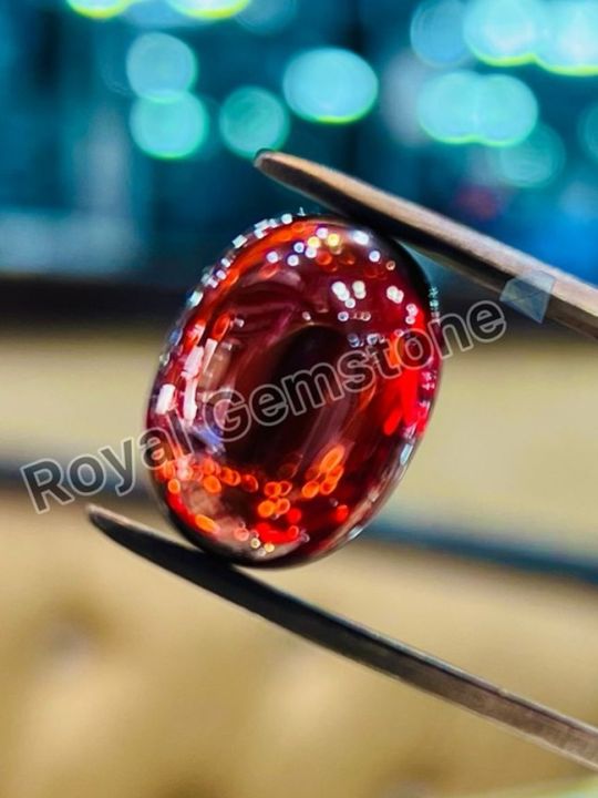100%25%20Original%20Potta%20Zircon%20stone%20Red%20colour%20(Potta%20Zarkoon%20Stone)%20Shaped%20Lab%20Cutted%20&%20Polished%2030.5crt%20-%20Image%204