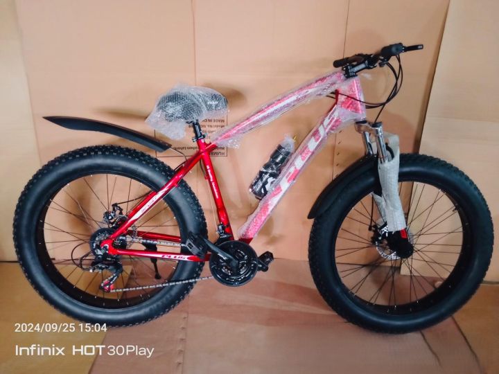 Fat%20Tyre%20Bike%20by%20PLUS%20-%20Adventure%20Redefined,%2021%20Speed,%20Shimano%20Gears,%20Front%20shock%20double%20disk%2010%20gears,%2026%20Inches,%20Aluminum%20Frame%20-%20Image%207