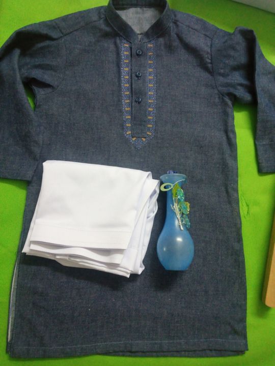 IMPOTED%20DEMIM%20KURTA%20WITH%20WHITE%20SHALWAR%20-%20Image%203