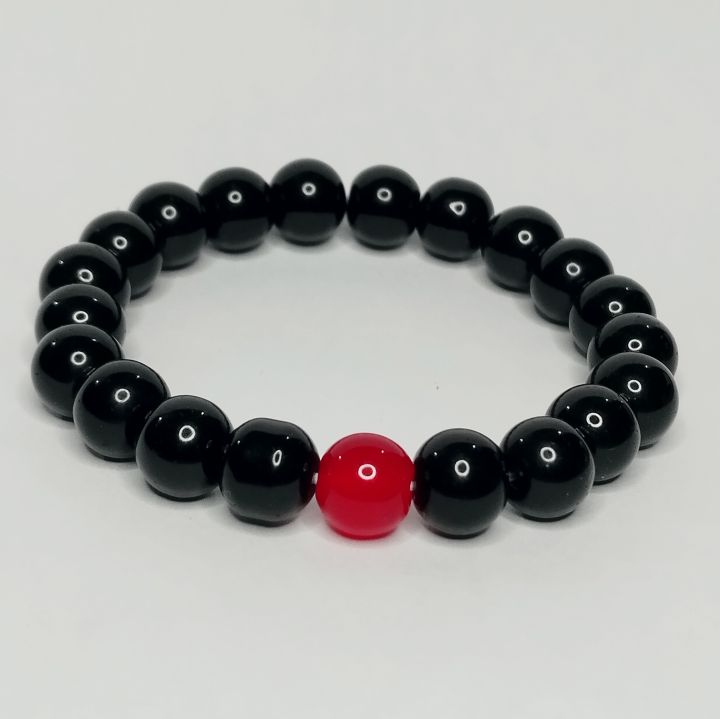 Beautiful%20Red%20and%20Black%20Glass%20Bead%20Friendship%20Bracelet%20fashion%20jewelry%20for%20Couples,%20Bestfriends,%20Boys%20and%20Girls%20-%20Image%205