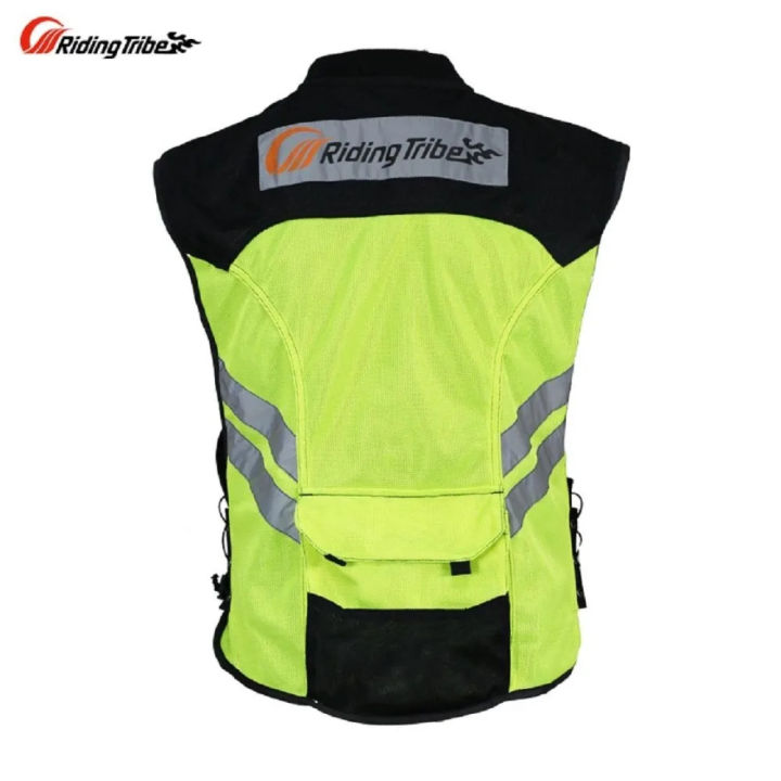 Bike%20Jackets%20in%20Pakistan%20%E2%80%93%20High-Visibility%20Reflective%20Safety%20Jacket%20-%20Image%204
