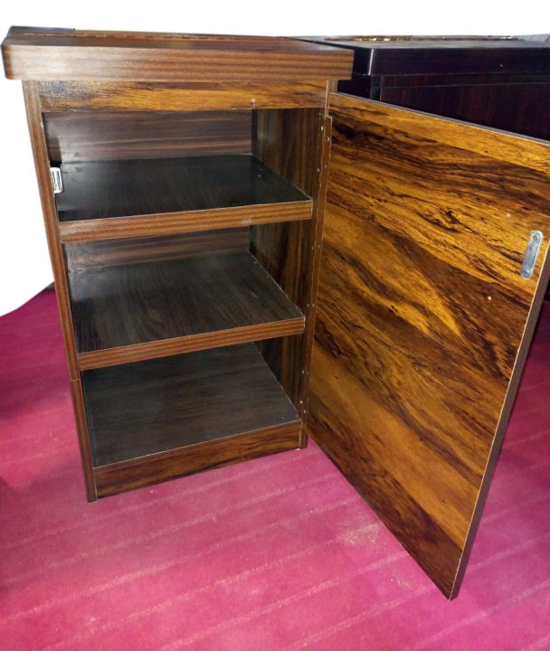 Folding%20Iron%20Stand%20-%20Image%202