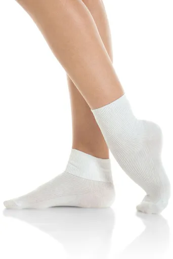 pack%20of%206%20pairs-school%20socks%20for%20kids%20boys%20and%20girls%20white,%20grey%20and%20black%20color,%20excellent%20best%20quality%20attractive%20fabric,%20long%20lasting%20product,%20size%203%20to%2014%20years%20and%20ankle%20short%20socks%20white%20black%20-%20Image%203