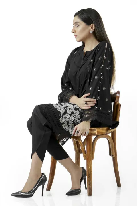 EGO%20Fall%20Collection%202019%20%20Black%20Out%20%20Black%20Cotton%20Kurti%20For%20Women%20-%20Image%203