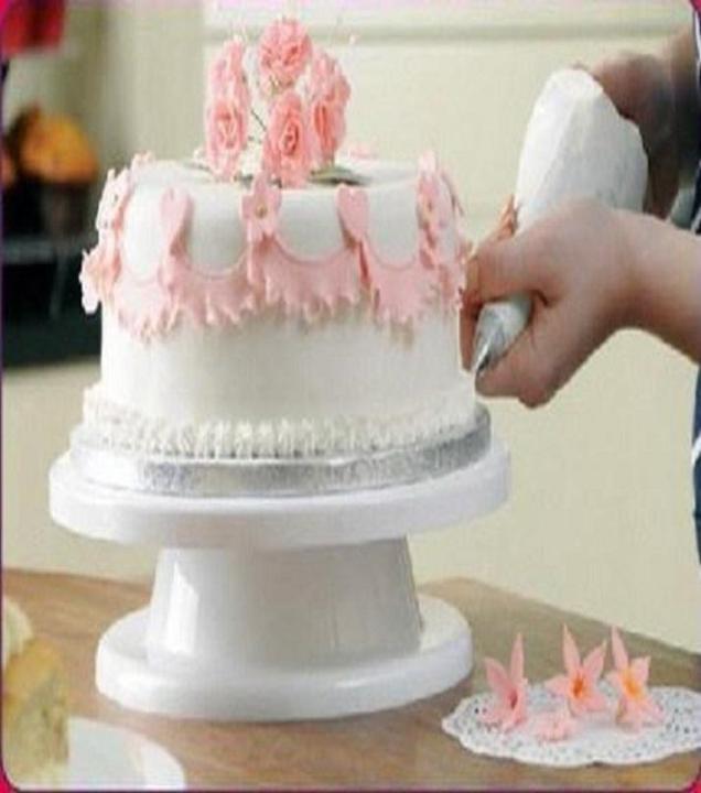 Cake Turn Table Of Decor