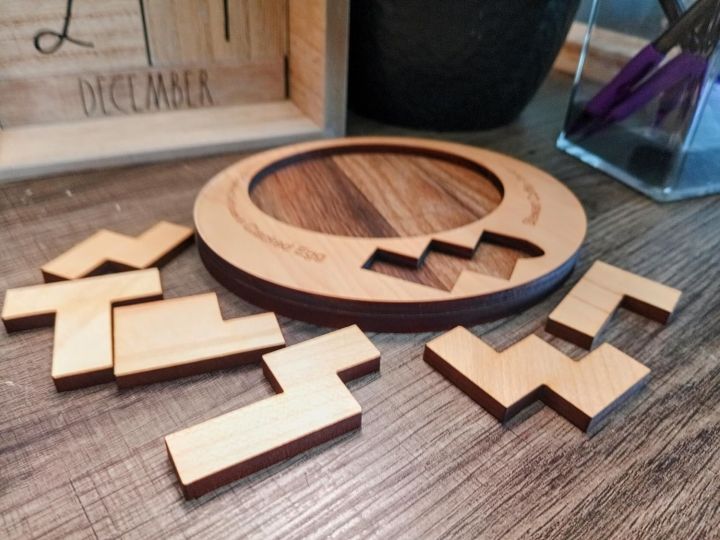 Difficult%20Puzzle%20for%20Adults%20-Cracked%20Egg%20Wood%20Puzzle%20Brain%20Teaser%20for%20Teen%20and%20Kids%20-%20Image%202