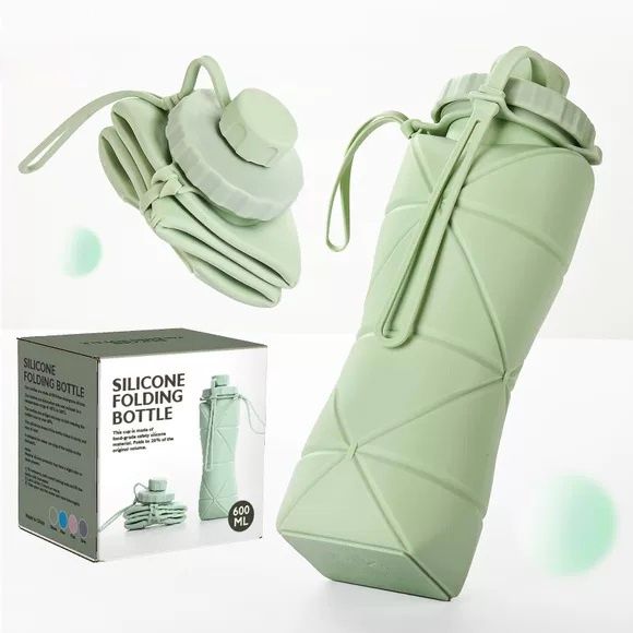 Silicon%20Portable%20Folding%20Bottle%20600ml%20BPA%C2%A0Free%C2%A0Food%20Grade%C2%A0Material%20designed%C2%A0for%C2%A0easier%C2%A0carrying%C2%A0of%C2%A0the%C2%A0bottles%C2%A0on%C2%A0the%C2%A0backpack%20-%20Image%202