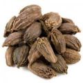 black cardamom bari elaichi moti elaichi. 