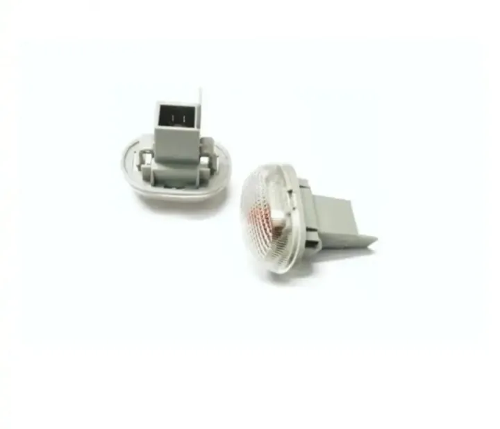 Pack%20of%202%20Suzuki%20Cultus%20Old%20Model%20%20Fender%20light%20indicator%20set%20-%20Image%204