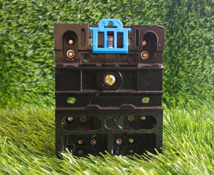 Auto%20Change%20Over%20Relay%20220V%20120A%20for%20Generators%20Wapda%20Solar%20etc%20-%20Image%205