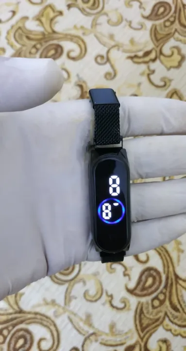 Luxury%20Women%20Casual%20Smart%20Touch%20Led%20Bracelet%20Digital%20Watch%20Band,Magnet%20Chain%20Strap,With%20Six%20Fashion%20Colors,For%20Girls,With%20Box%20Pack%20-%20Image%207