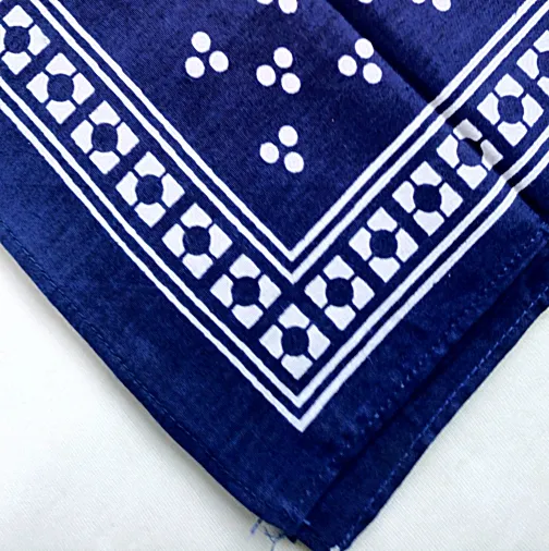 BANDANA%20SCARF%20HEAD%20WRAP%20FOR%20MEN%20WOMEN%20PACK%20OF%203%20PAISLEY%20PRINTED%20COTTON%20BANDANA%20FOR%20BOTH%20BOYS%20&%20GIRLS%20%20ETHNIC%20BANDANA%20FOR%20MEN%20HEAD%20/%20BLACK%20COLORED%20PRINTED%20HEADBAND%20MAROON,%20BLUE%20&%20RED%20COLOUR.%20-%20Image%207