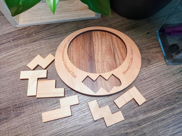 Difficult%20Puzzle%20for%20Adults%20-Cracked%20Egg%20Wood%20Puzzle%20Brain%20Teaser%20for%20Teen%20and%20Kids%20-%20Image%205