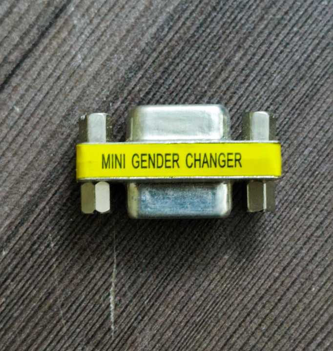 SpeedX%20VGA%20Female%20to%20Female%20Joinder%2015%20Pin%20(Female%20Connector%20For%20Joining%202%20VGA%20Cables)%20-%20Image%204