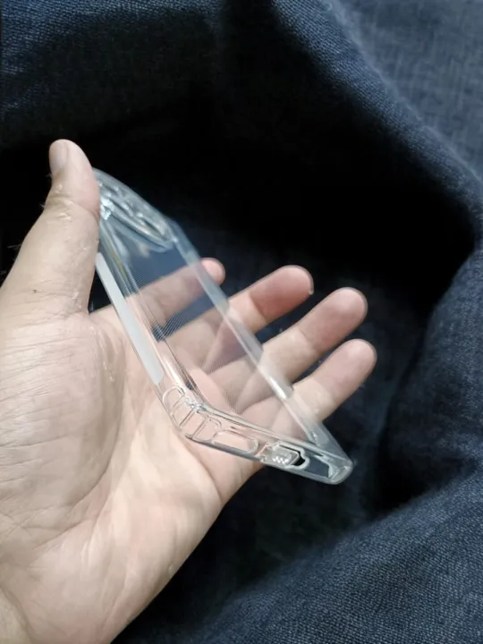 Tecno%20Camon%2030S%20Back%20Cover%20Soft%20Dust%20Plug%20Transparent%20TPU%20Camera%20Protection%20Shockproof%20Phone%20Case%20For%20Tecno%20Camon%2030S%20-%20Image%207