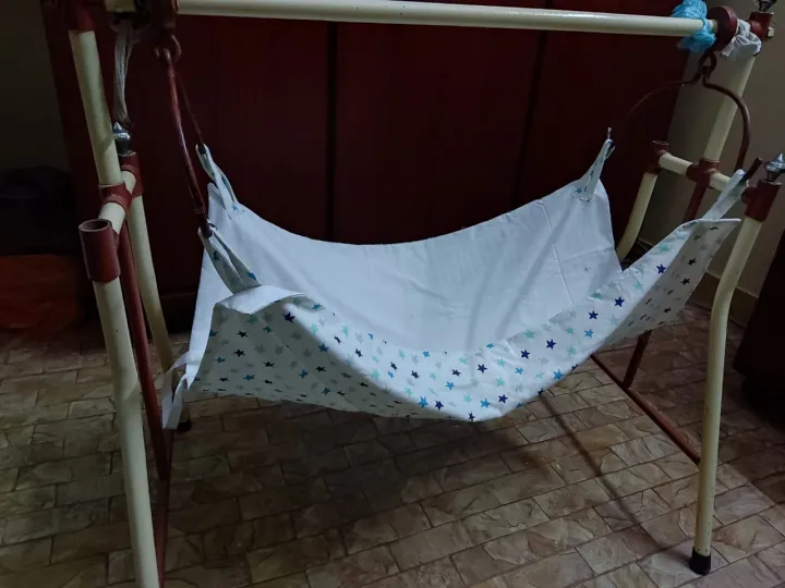 Baby%20Cradle%20Soft%20Cotton%20Cloth%20Swing%20(Only%20Cloth)%20(Chatiya%20Jhoola,%20Palna,%20ghodiya%20hammock%20)%20%20Jhoolay%20ka%20kapra%20Random%20Colour%20And%20Design%20-%20Image%206