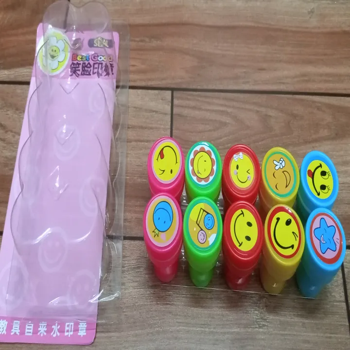 Happy%20Emoji%20Face%20Stamp%20Art%20#%20OFADM-%20SF%20Stamp-0001%20-%20Image%205