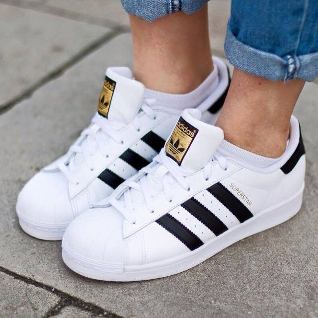 Comfy & Elegant sneakers for girls
