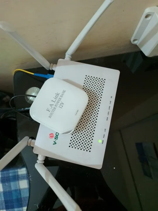 WiFi%20Router%20UPS%20Power%20Bank%2012Volts%204%20to%205%20Hours%20Backup%2012v%203%20AmpereRouter%20with%20and%20without%20Adapter%20-%20Image%204