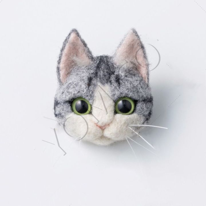 Ready Stock YOMICO Wool Felt Brooch Poke Cat Free Tool+Video Tutorial DIY Hand-Made Couple Gifts Wear Matching Charm Garfield Fold-Ear Short-