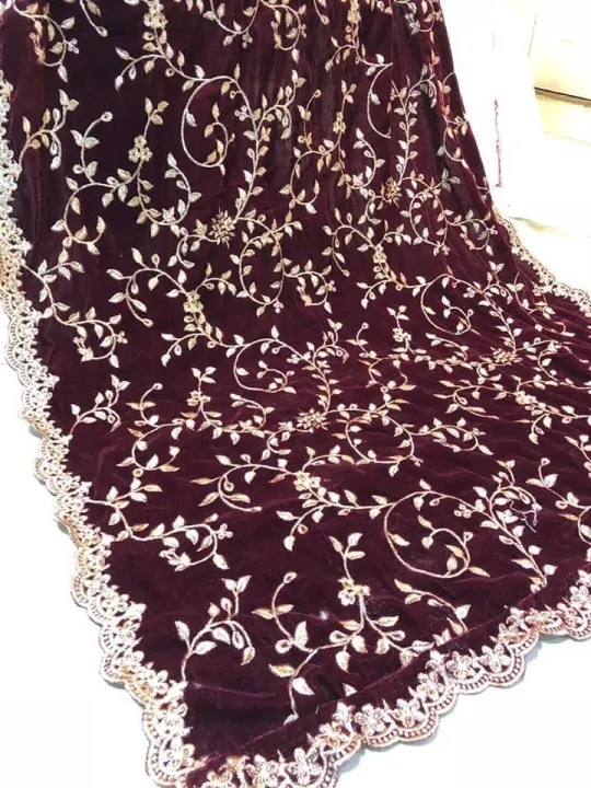 Velvet%20Shawl%20Fashionable%20Soft%20Warm%20Women's%20Wrap%20in%20Multiple%20Colors%20-%20Image%204