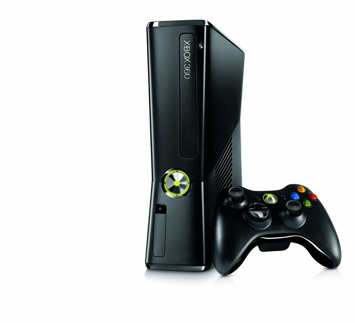 Xbox 360 Slim 250GB With One Wireless Controller