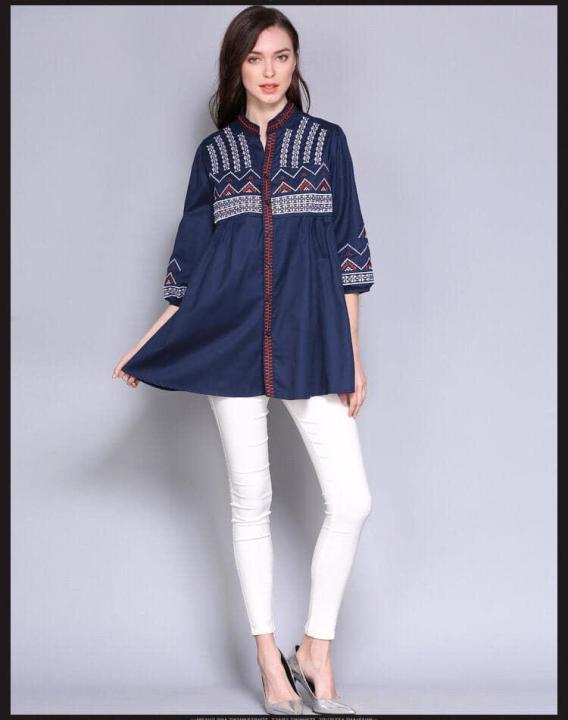 Navy%20Blue%20Embroidery%20Kurti%20For%20Women%20-%20Image%203