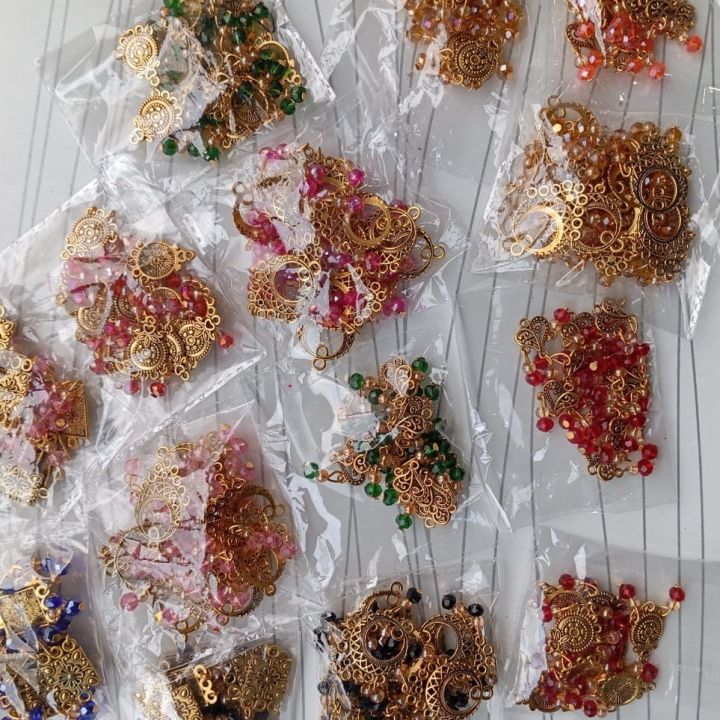 4%20Fancy%20Tassels%20%E2%80%93%20Perfect%20for%20dupatta%20borders,%20shirts,%20and%20other%20creative%20craft%20projects.%20-%20Image%208