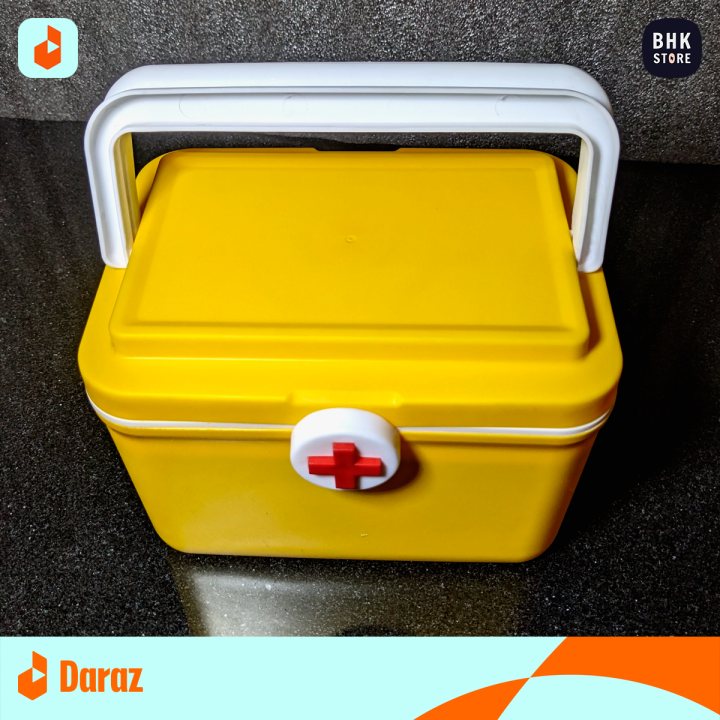 Korean%20Style%20First%20Aid%20Box%20-%20Family%20Emergency%20Kit%20-%20Empty%20Medicine%20Storage%20Box%20-%20Medical%20Supply%20Organizer%20with%20Lockable%20Lid,%20Removable%20Tray%20and%20Two%20Sided%20Handles%20For%20Easy%20To%20Carry%20-%20Cute%20Yellow%20Portable%20Medical%20Emergency%20Box%20For%20Athletes/Kids/Men/Women%20-%20Image%204