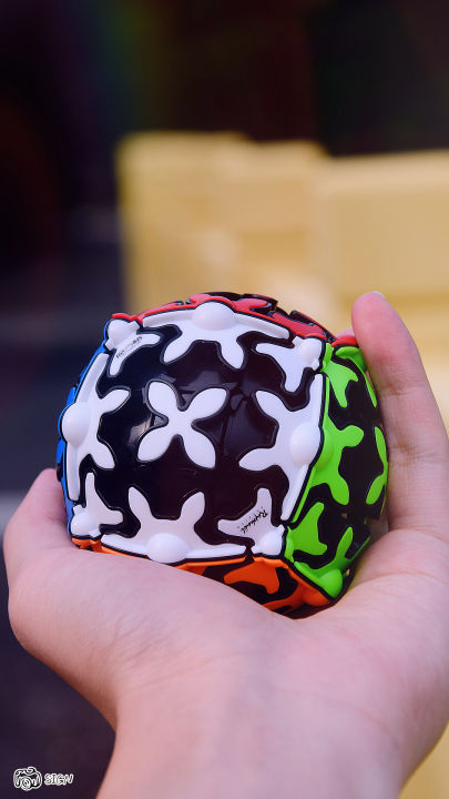 Circle%20Gear%20cube%203x3x3%20%20Sticker%20less%20Speedy%20Puzzle%20cube%20-%20Image%203