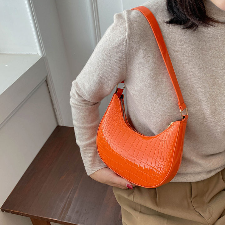 Trendy%20One-Shoulder%20Bags%20for%20Women2022New%20Fashion%20New%20Moon%20Bag%20Single%20Shoulder%20Women's%20Simple%20Handbagbags%20-%20Image%202