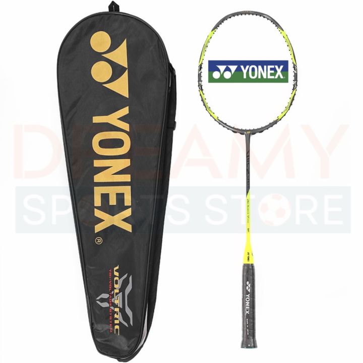 Yonex ArcSaber 7 Pro Badminton Racquet (Unstrung) – Lightweight High Modulus Graphite Frame with Protective Bag