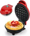 Mini Waffle Maker Round Small Non-Stick Waffle Maker Belgian Waffle Maker Retro Waffle Maker Household Pancake Maker for Classic Waffles Children's Birthday  Christmas. 