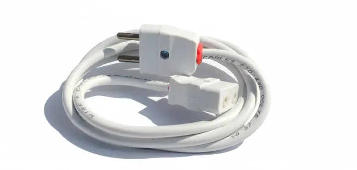 Electrical%20Extension%20Cable%20With%202%20Pin%20Male%20Female%20Electric%20Plug%20Flexible%20Round%20Wire%20Multiple%20Lengths%20for%20Multipurpose%20Use%20-%20Image%204