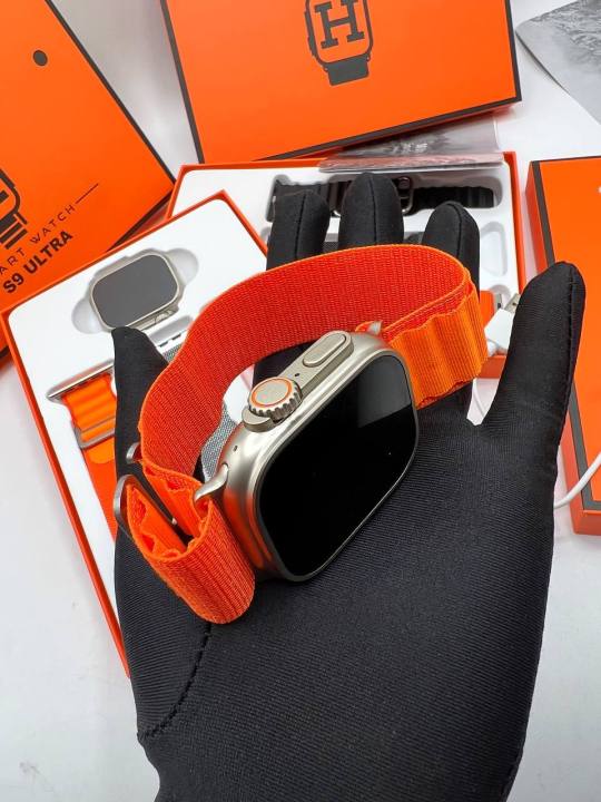 S9%20Ultra%20Smart%20Watch%20-%203%20Straps%20-%202.02"%20HD%20Big%20Screen%20Display%20-%20Wireless%20Charging%20-%20Bluetooth%20Call%20Smartwatch%20for%20Men%20Women%20-%20Latest%20Model%20-%20Image%209