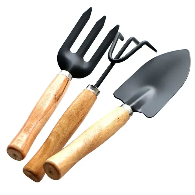 Set%20of%203%20Piece%20Garden%20Tools%20Set,%20Tools%20Set%20wooden%20Handle,%20Metal%20Garden%20Tools,%20Pack%20Of%203%20Garden%20Tools%20set,%20Gardening%20Tools,%20Mini%20Tools,%20-%20Image%204