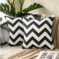 Modern Black White Zigzag Cushion High Quality Fashion Grid Zigzag Couch Decor (Only Single Piece). 