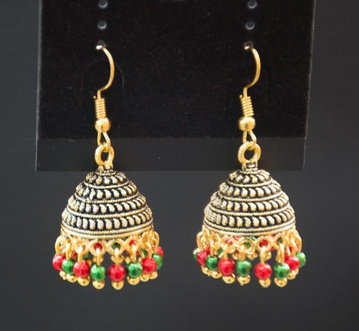 Golden%20Antique%20Dangle%20Jhumki%20With%20Red%20and%20Green%20Beads%20for%20Girls-006%20-%20Image%203