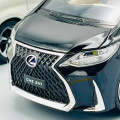 1:24 Diecast Metal LM 300 Lexus Van. 