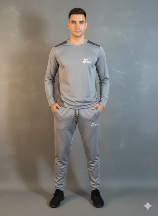 Winter%20Pro%20Fleece%20Tracksuit%20for%20Men%20-%20Premium%20Comfort%20Men%E2%80%99s%20Tracksuit%20%E2%80%93%20Winter%20Collection%20-%20Active%20Fit%20Men%20Tracksuit%20%E2%80%93%20Warm%20&%20Stylish%20-%20Image%203